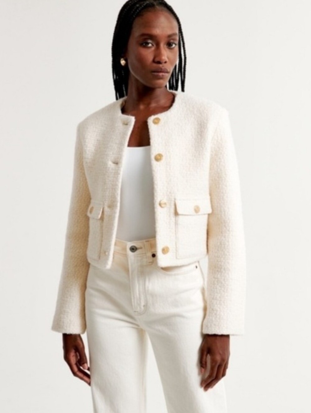 AMBERBOMBIE & FITCH Cropped Cream Bouclé Boxy Jacket - Women's
